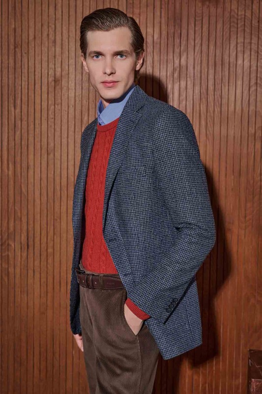 Rexford Desenli Regular Fit Lacivert Ceket, Resta İnce Fitilli Slim Fit Kahverengi Pantolon Kombini