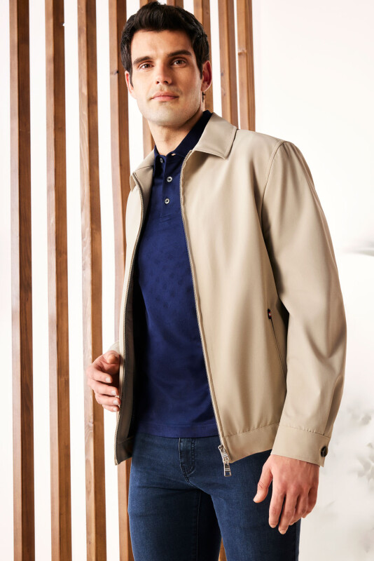 Arta Mont, Polo Yaka Tişört, Paladium Denim Pantolon Kombini