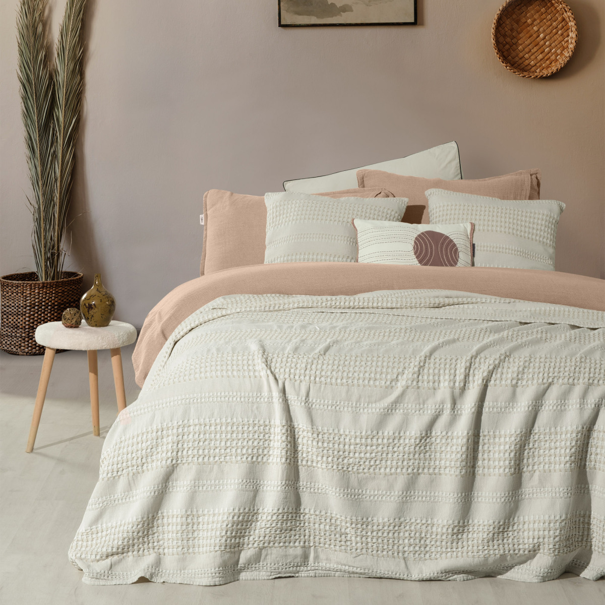 Anthos Yatak Örtüsü Çift Kişilik Bej - 1