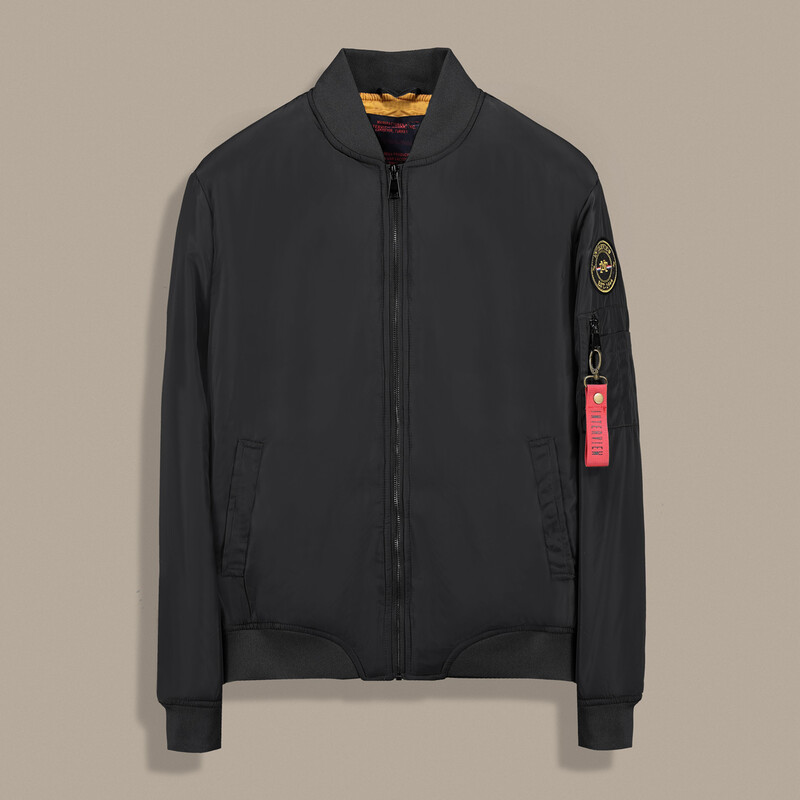 Armalı Siyah Mont - INTERVIEW