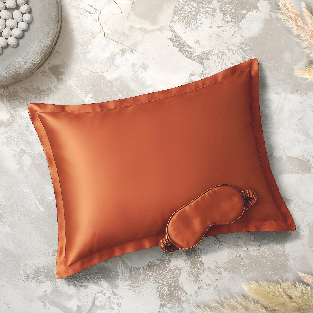 Clio İpek Yastık Kılıfı ve Göz Bandı Taba - 1