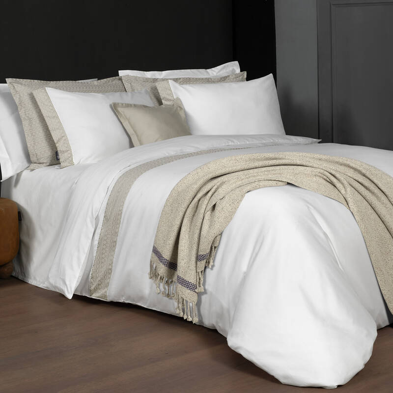 Elanor Pamuk Saten Çift Kişilik Beyaz Nevresim Takımı - 1