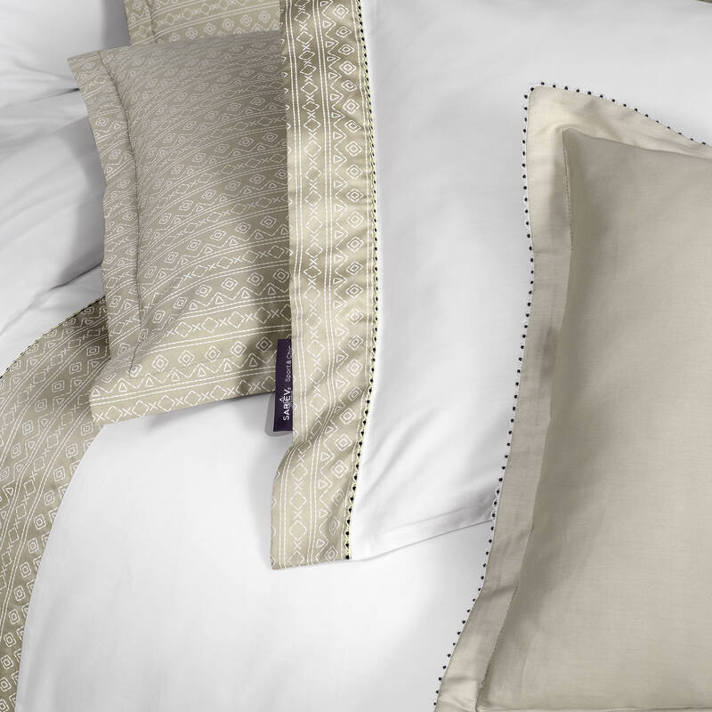 Elanor Pamuk Saten Çift Kişilik Beyaz Nevresim Takımı - 4