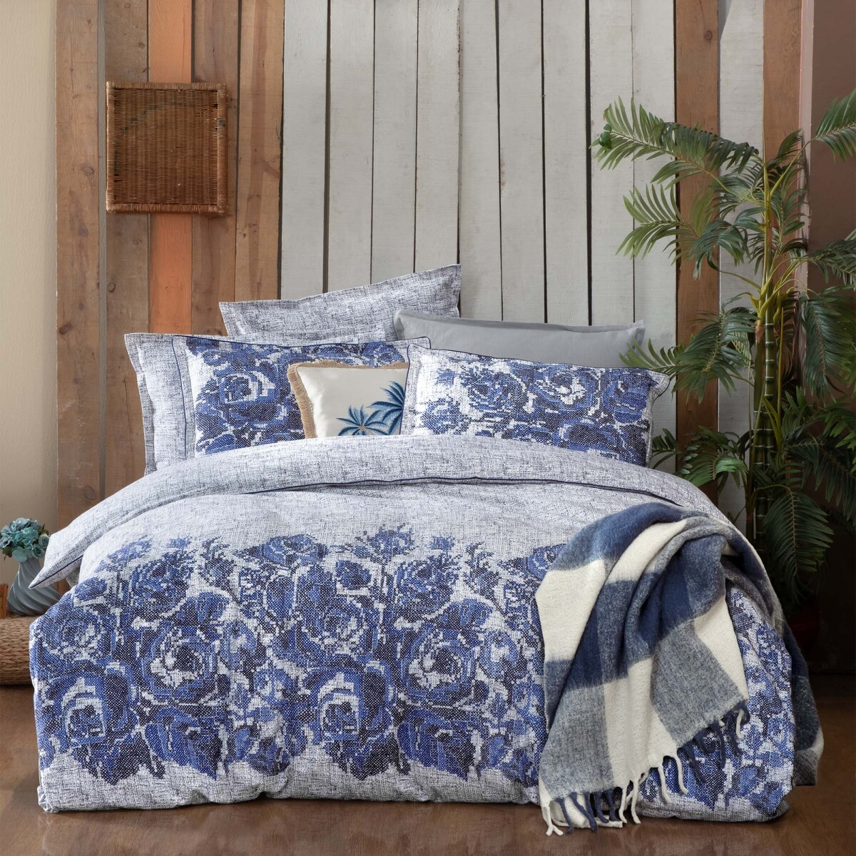 Elfida Flanel Nevresim Takımı King Size Mavi - 1