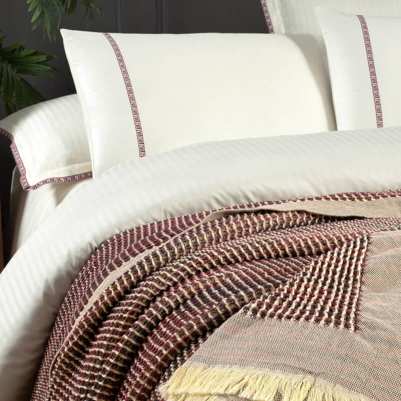 Iona Yatak Örtüsü Ve Nevresim Takımı Bordo - 3