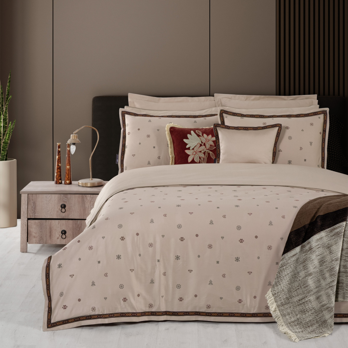 Kutay Pamuk Saten Nevresim Takımı King Size - 1