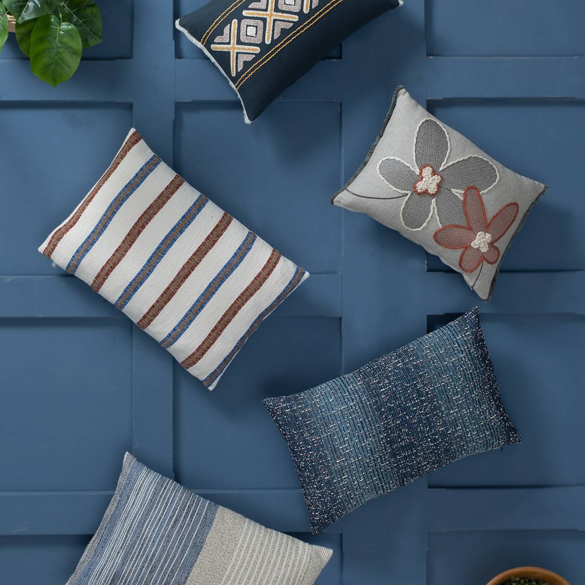 Main Mavi Kırlent 35x55 - 2