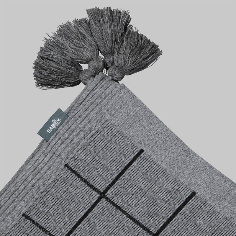 Moneta Throw Gri - 2