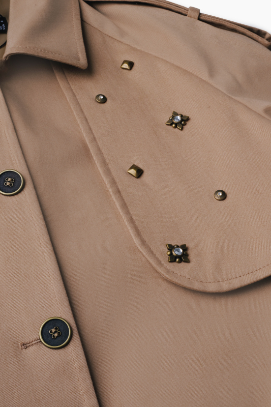 Naria Bej Trençkot - SARAR WOMAN