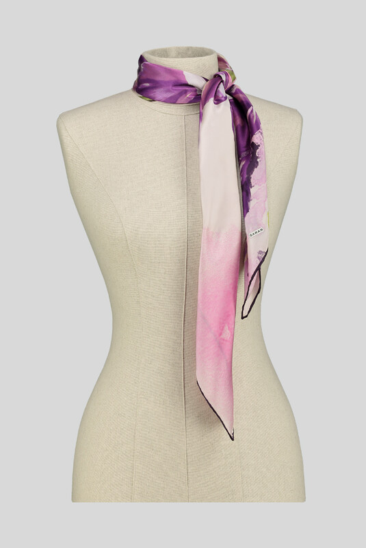 Çiçek Desenli Saten Mor İpek Eşarp - SARAR