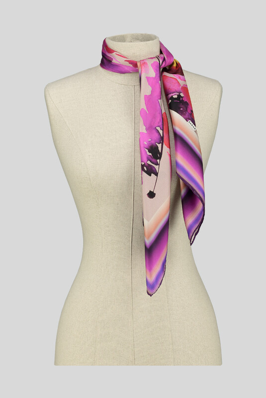 Çiçek Desenli Twill Fuşya İpek Eşarp - SARAR
