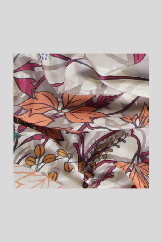 Yaprak Desenli Twill İpek Eşarp - SARAR (1)