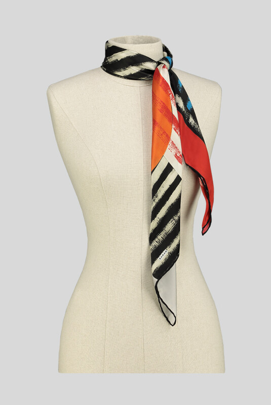 Geometrik Desenli Kırmızı Saten İpek Eşarp - SARAR