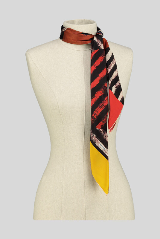 Geometrik Desenli Sarı Saten İpek Eşarp - SARAR