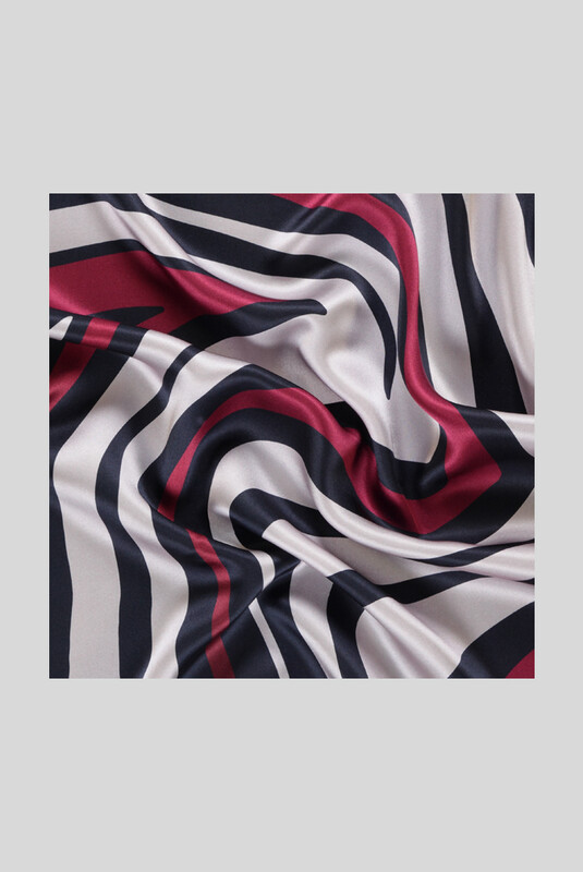 Geometrik Desenli Saten Pudra İpek Eşarp - SARAR