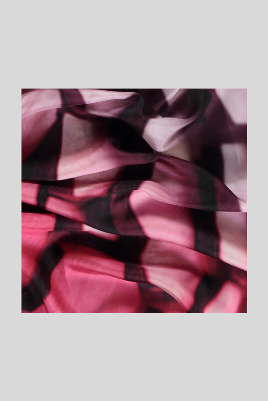 Geometrik Desenli Twill Pembe İpek Eşarp - SARAR