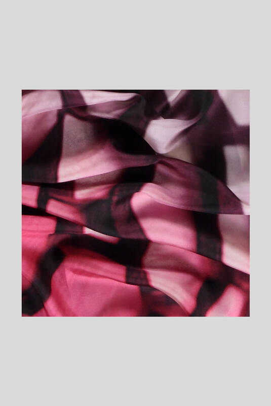 Geometrik Desenli Twill Pembe İpek Eşarp - 2