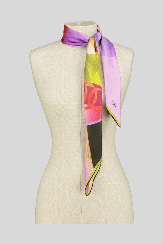 Geometrik Desenli Açık Yeşil Twill İpek Eşarp - SARAR