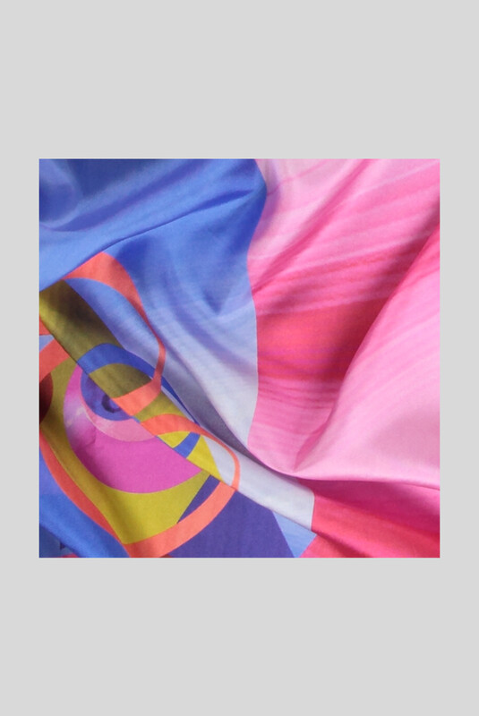 Geometrik Desenli Pembe Twill İpek Eşarp - SARAR