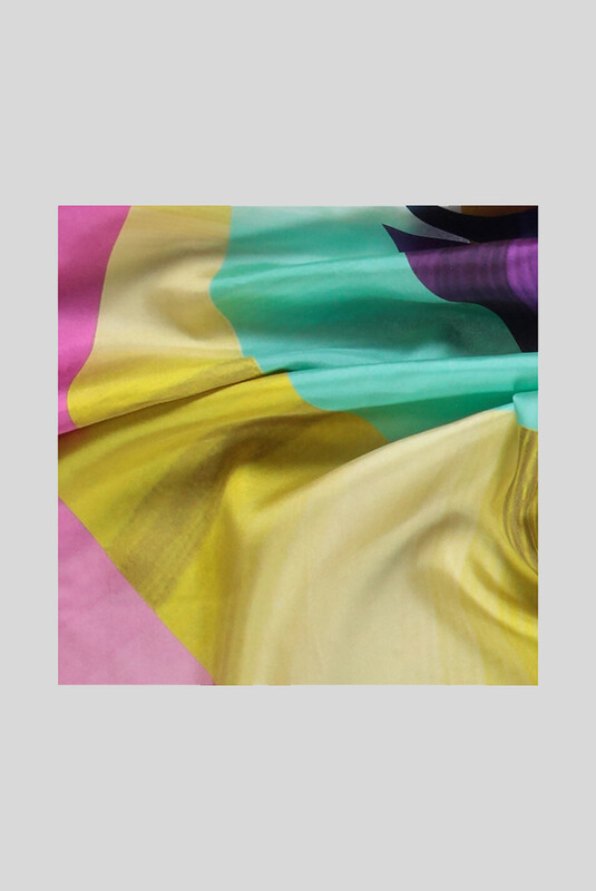 Geometrik Desenli Sarı Twill İpek Eşarp - SARAR