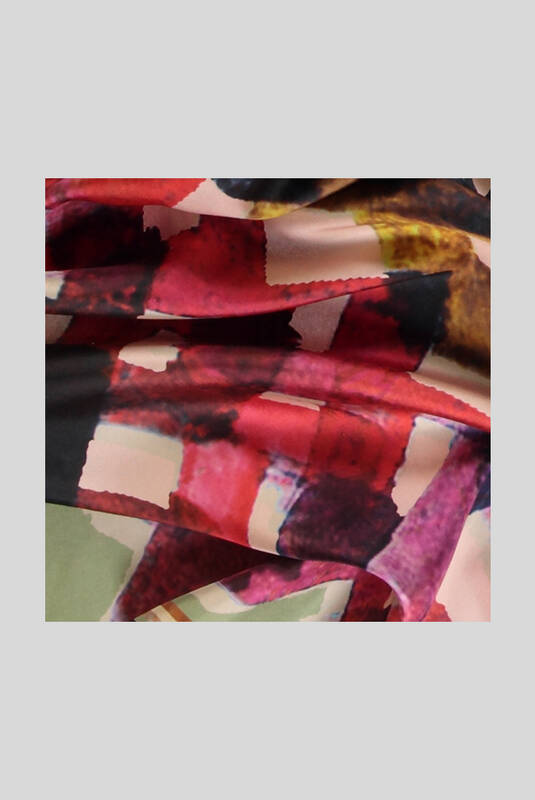 Desenli Geometrik Yeşil Twill İpek Eşarp - 2