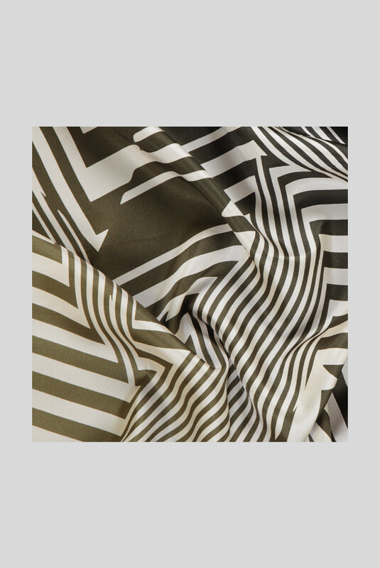 Geometrik Desen Twill Haki İpek Eşarp - SARAR